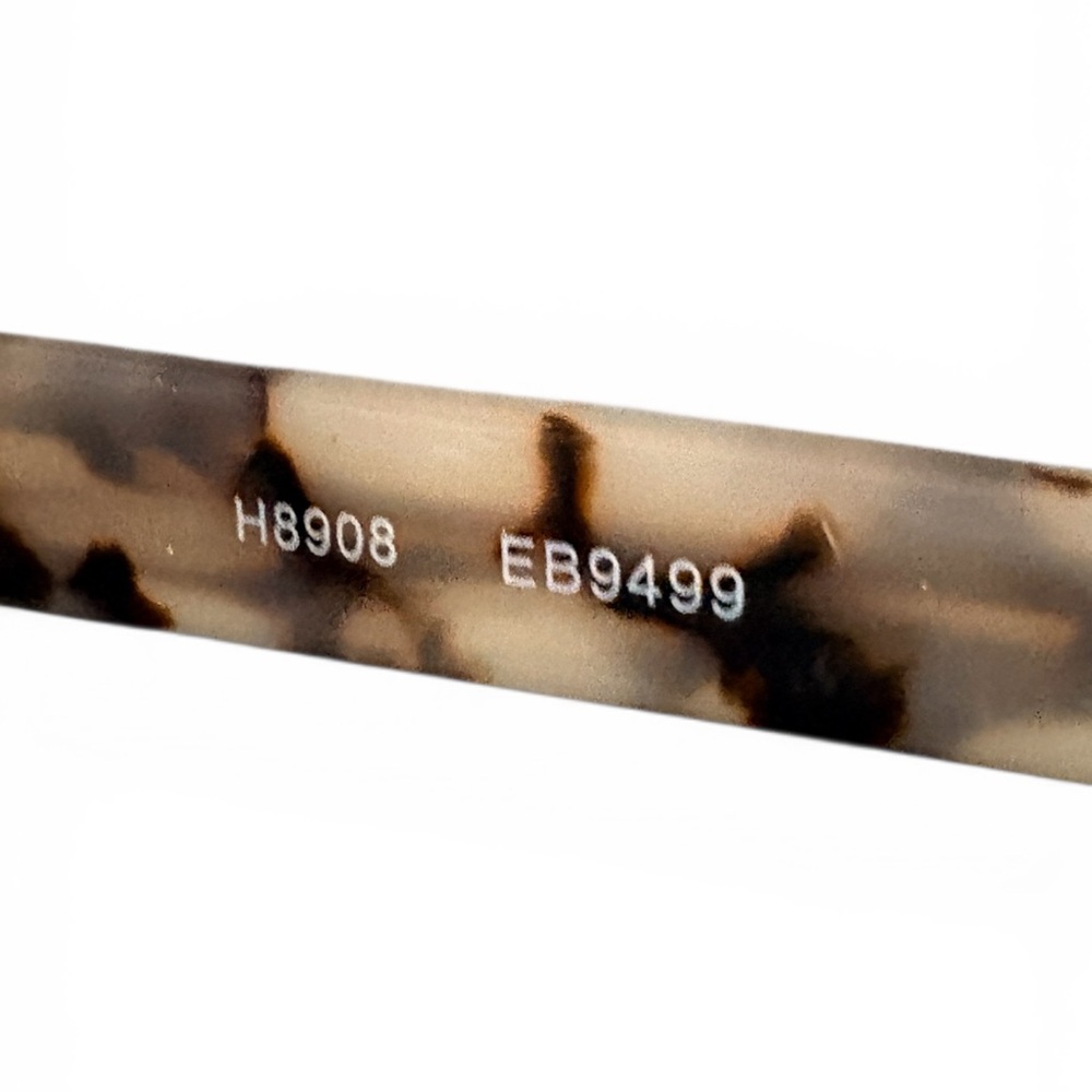 Tortoise Shell Patterned Sunglasses - image 3